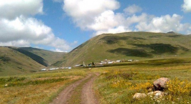 Ardahan'da bir köy karantinaya alındı