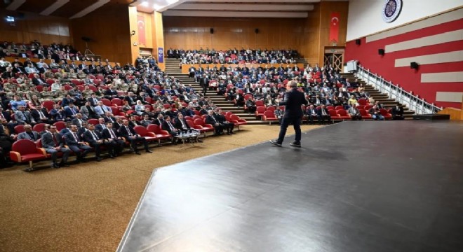 Arıkan'dan ‘Etkili Hitabet' semineri