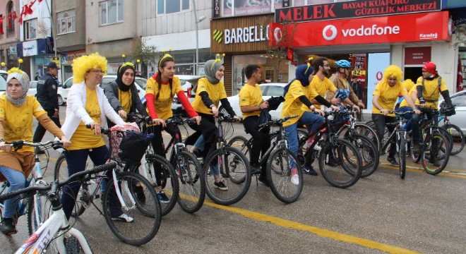 Arılar Günü'nü bisikletle kutladılar