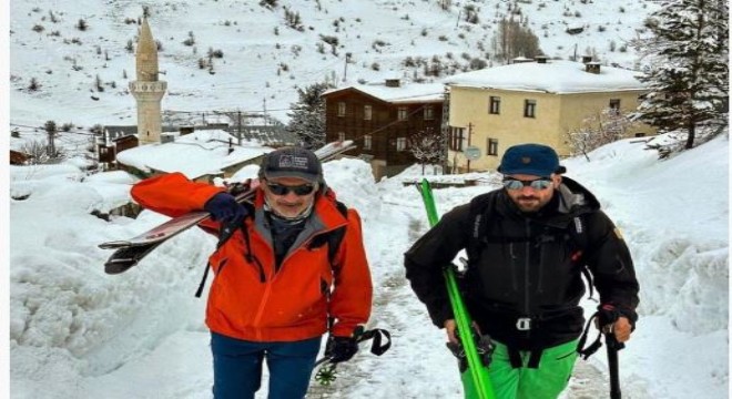 Artvin'de çığ: 2 ölü, 7 yaralı
