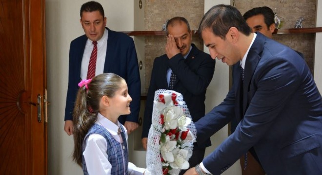 Aşkale'de 23 Nisan coşkusu