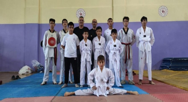 Aşkale'de ‘Sosyal medyadan sosyal meydana'