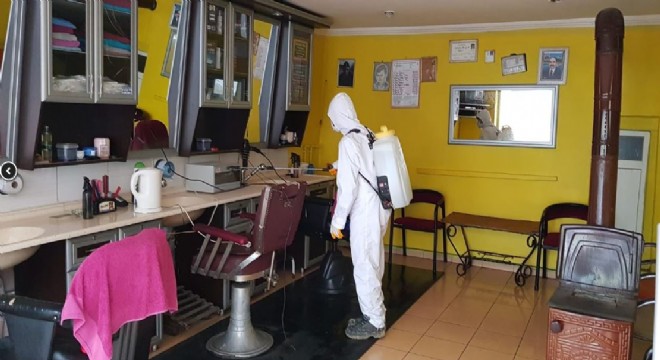 Aşkale'de berberler dezenfekte edildi
