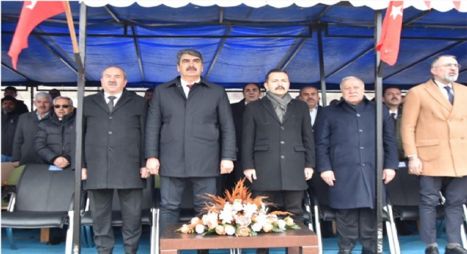 Aşkale'nin kurtuluşu coşkuyla kutlandı