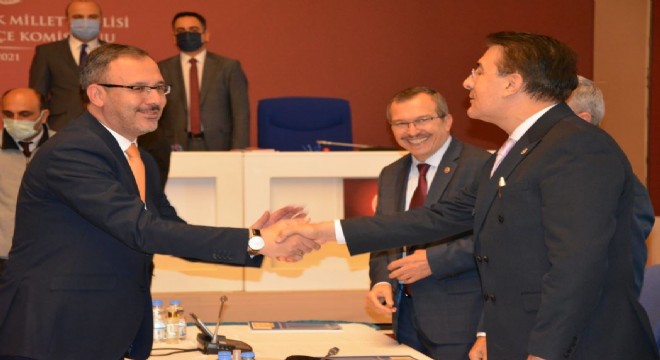 Milletvekili Aydemir Erzurum'u örnek gösterdi
