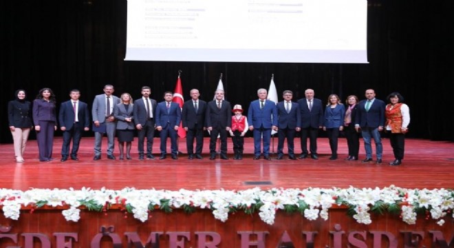 Aytmatov ve Kıdıkeyeva'ya vefa