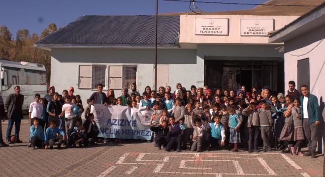 Aziziye Gençlik Merkezi'nden Gönüllülük Projesi