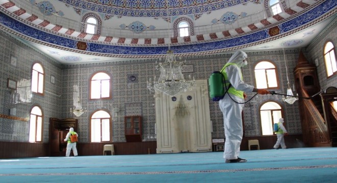 Aziziye'de cuma hazırlığı