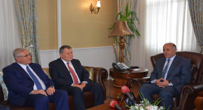 Azizoğlu, Erzurum'un önemini anlattı