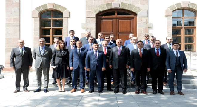 Azizoğlu: “Kurumlar kalıcı bizler geçiciyiz'
