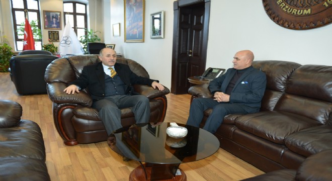 Azizoğlu Üç Kümbetler Projesini değerlendirdi