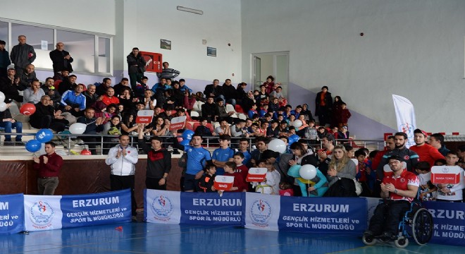 Azizoğlu ödül sevincini paylaştı