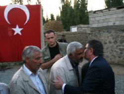 Bakan Şahin'den taziye ziyareti