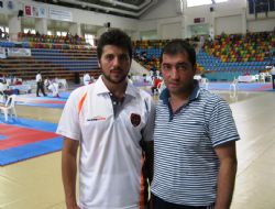 Göğsümüzü kabarttılar