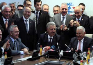 Bakan Arslan'a STK'lardan destek