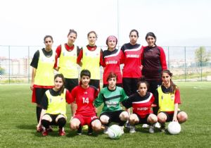 'Maçlara 1-0 yenik başlıyoruz'