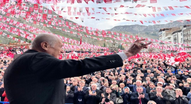 Bahçeli: 'Biriz, diriyiz, hep birlikte Türk milletiyiz'