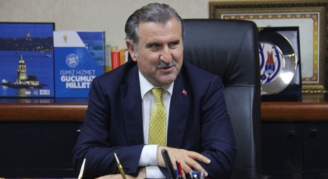 Bakan Bak'tan Erzurumspor'a tebrik