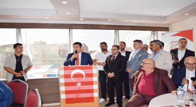 Bakan Canikli dadaşlarla buluştu
