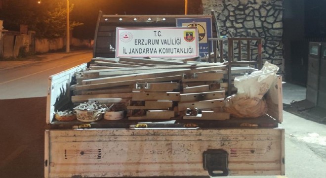 Bariyer hırsızlarına Jandarma'dan suçüstü