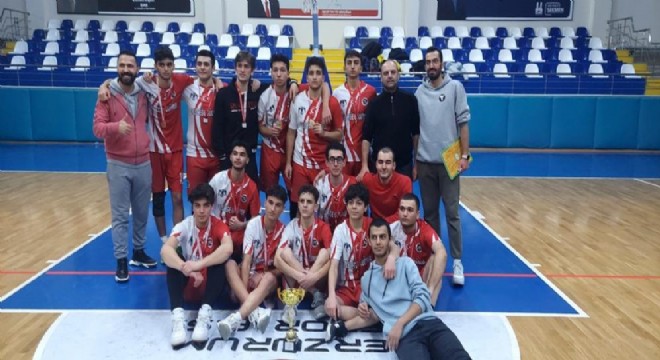 Basketbol'da Mümtaz Turhan AL farkı