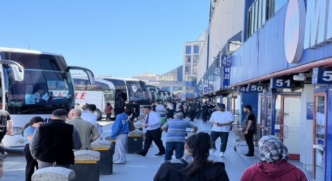 Bayram tatili dönüşleri başladı