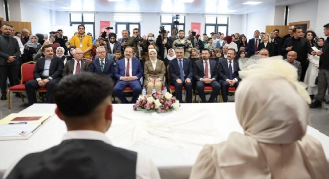 Belediyelerden genç çiftlere destek