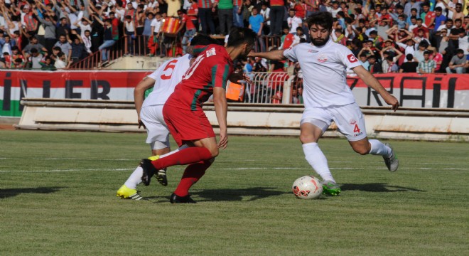 Beyaz gurupta Selçukspor farkı