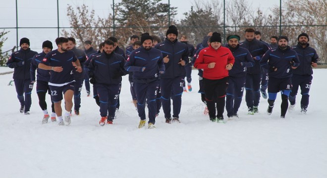 Beyaz gurupta 7 takım zirve için yarışıyor