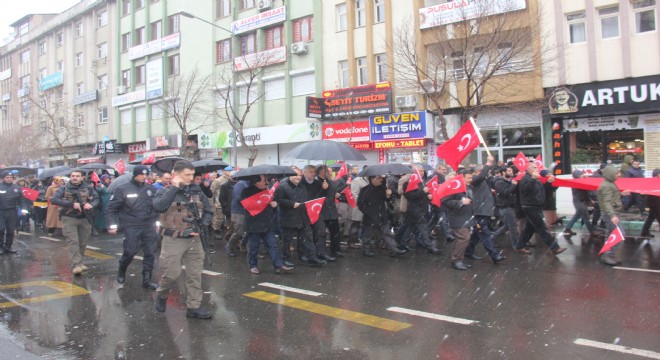 Bingöl'de ‘Sarıkamış Şehitlerine Saygı Yürüyüşü'