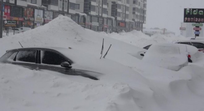 Bitlis kara gömüldü