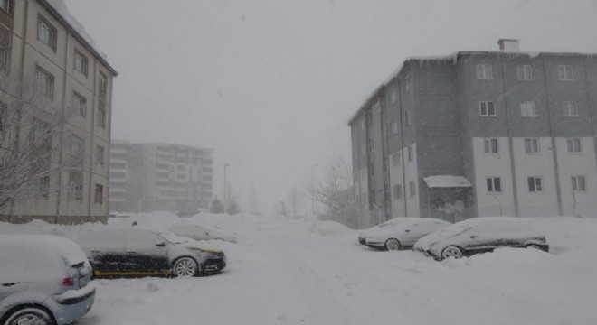 Bitlis'te eğitime 1 gün ara verildi