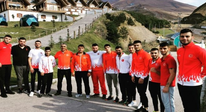 Boks Milli Takımı Erzurum'da
