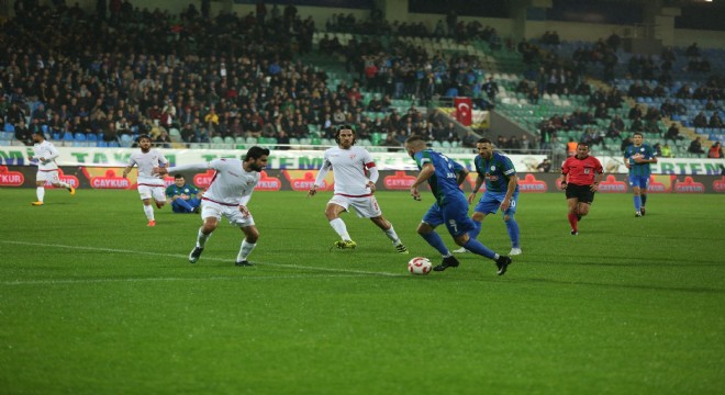 Boluspor Rizespor'a tek golle boyun eğdi