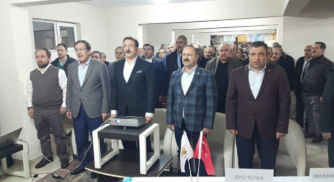 'Bu millet karanlık oyunları bozacaktır'