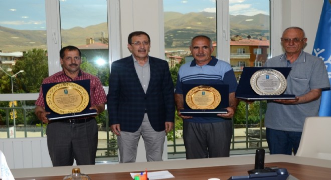 Bulutlar'dan emekli personeline vefa