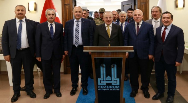 Büyükşehir Öztürk'ü ağırladı