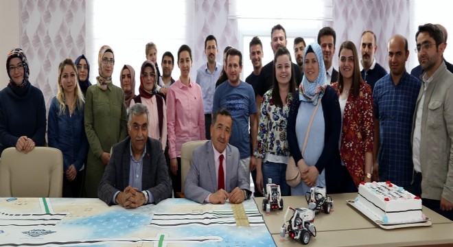 Büyükşehir'den öğretmenlere kodlama eğitimi
