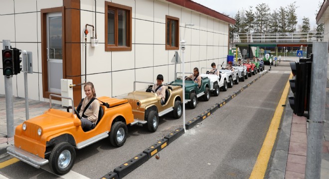 Büyükşehir'den trafik eğitimi