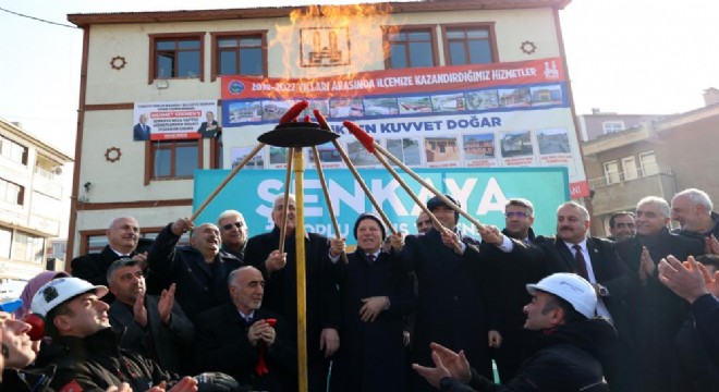 Büyükşehirden Şenkaya'da Toplu Açılış