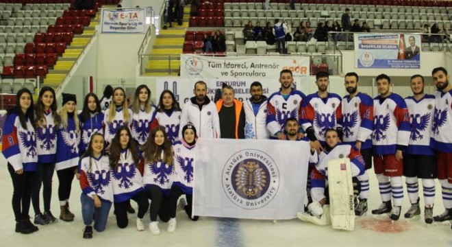 Buz Hokeyinde  Atatürk Üniversitesi farkı