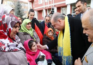 ‘Türkiye Emin Ellerde'