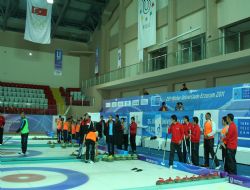Curlingte kupa heyecanı