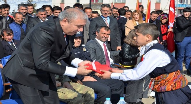 Çat'ta Milli coşku doruktaydı