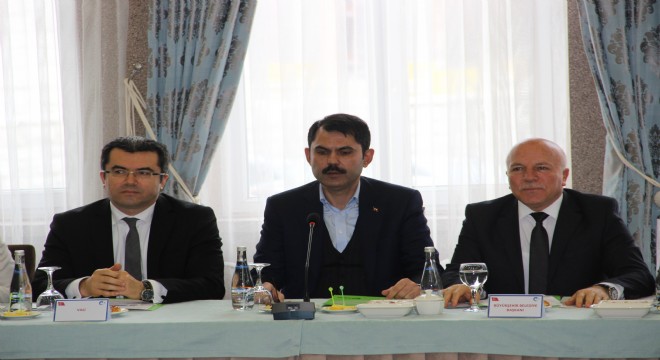 Çevre ve Şehircilik Bakanı Kurum Erzurum'daydı