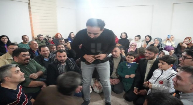 Çiflik'te öğretmenlerden köy seyirlik oyunu