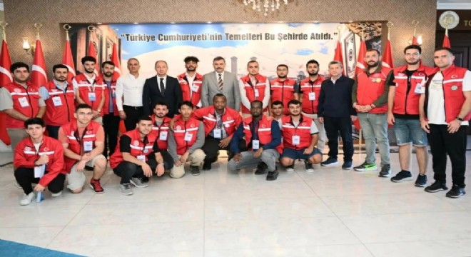 Çiftçi'den Damla Gönüllülük Hareketine destek
