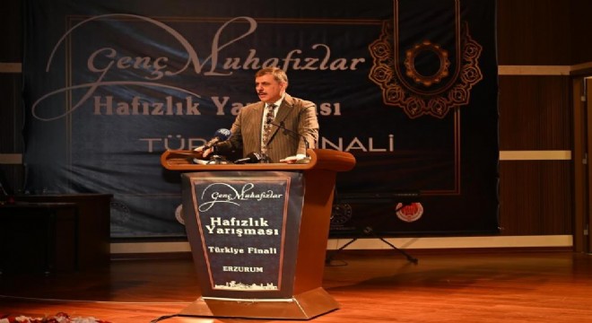 Çiftçi hafızlara seslendi