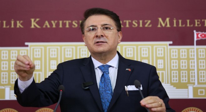 ‘Cumhurbaşkanımız milleti tarif eden bir şahsiyettir'