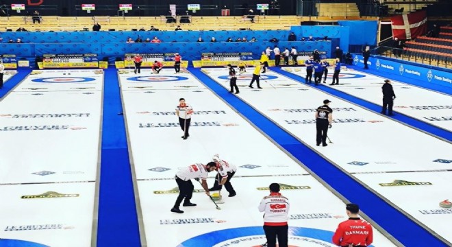 Curling Erkek milli takımı Dünya Şampiyonası'nda